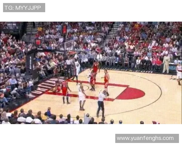 姚明与穆托姆博共同回忆篮球生涯中的精彩瞬间与友谊故事