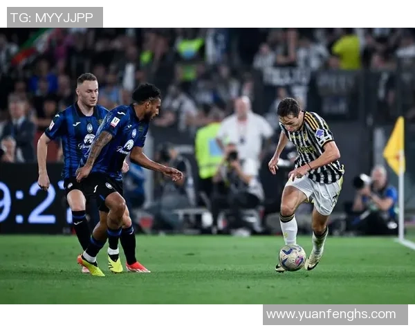 足总杯激战AC米兰狂胜尤文图斯引发争议判罚全场沸腾 足总杯激战AC米兰狂胜尤文图斯引发争议判罚全场沸腾