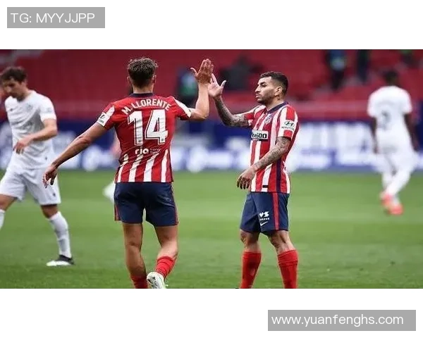 西甲激战尤文图斯与多特蒙德平局补时进球引发全场狂欢战术分析 西甲激战尤文图斯与多特蒙德平局补时进球引发全场狂欢战术分析