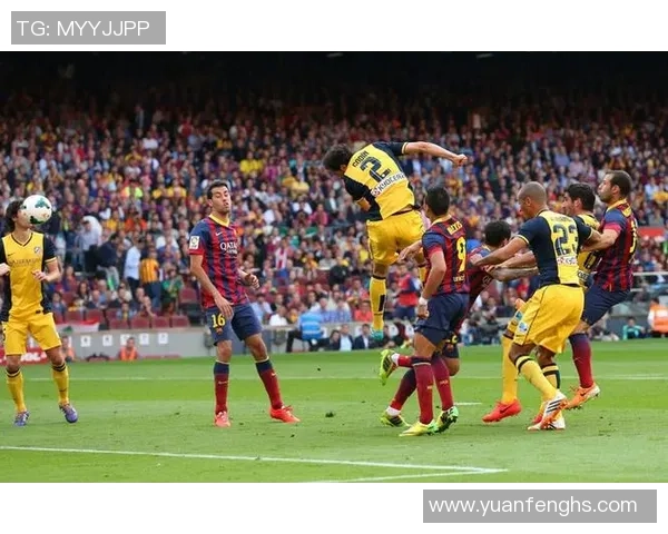 意甲激战巴萨绝杀里昂引发争议判罚全场沸腾 意甲激战巴萨绝杀里昂引发争议判罚全场沸腾