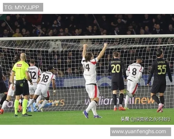 足总杯惊现冷门多特蒙德与AC米兰激战成平局引发全场热议