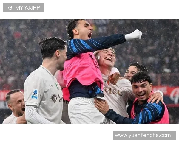 曼联狂胜尤文图斯6-2补时绝杀引发全场疯狂庆祝